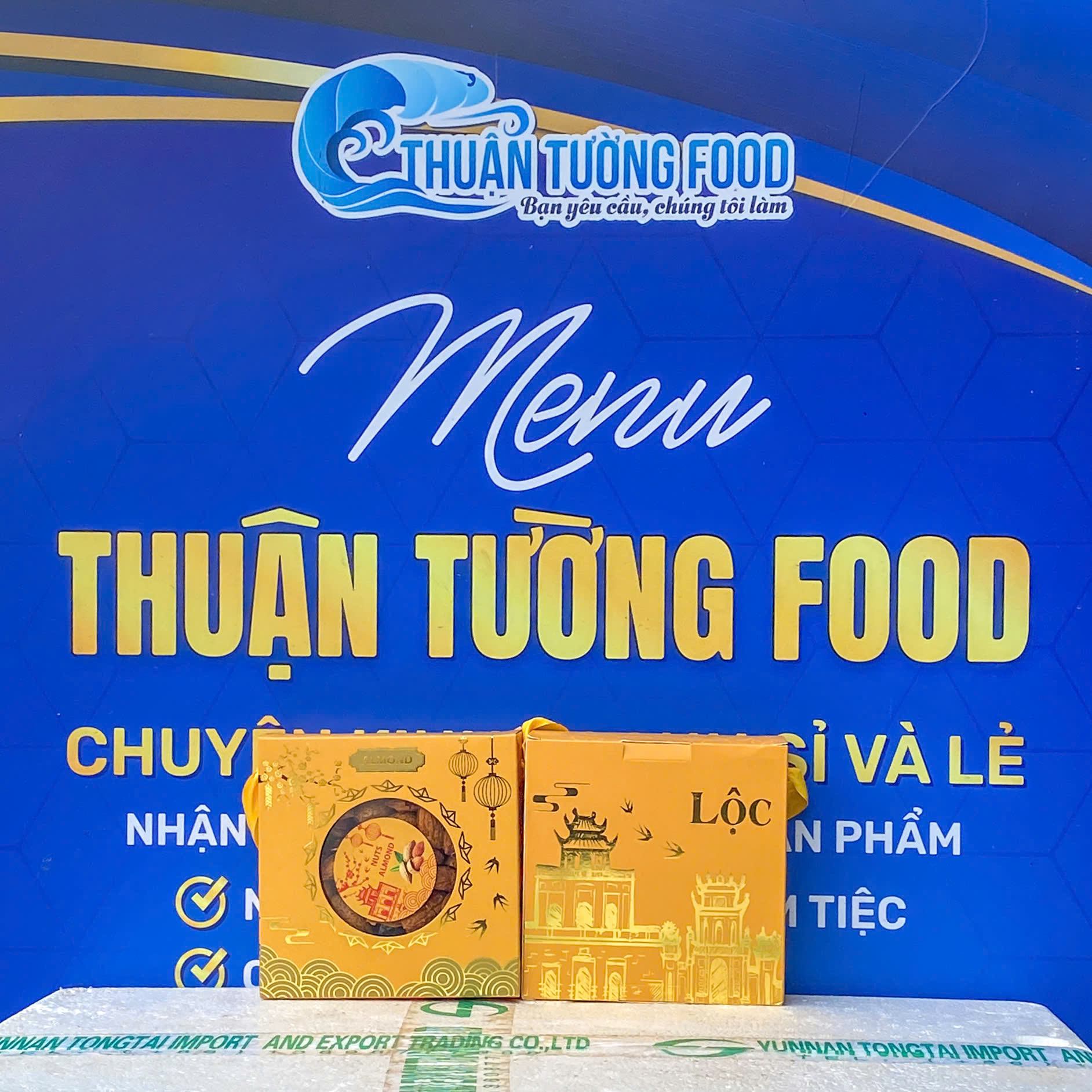 Tết_Hạnh nhân hộp 270g